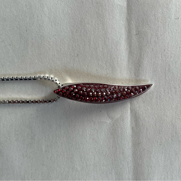 Swarovski Red Crystal Enamel Silver Tone Box Style Chain Pendant Necklace EUC - Picture 12 of 15